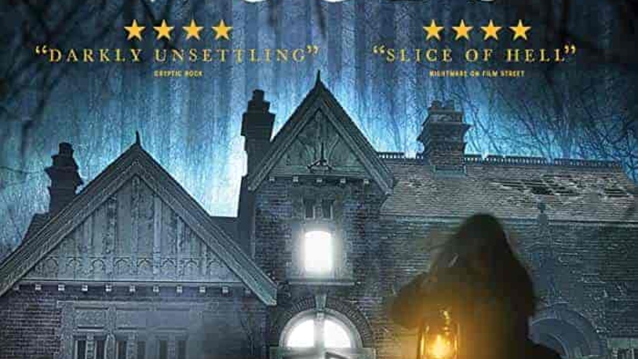 فيلم The Village in the Woods 2019 مترجم اون لاين