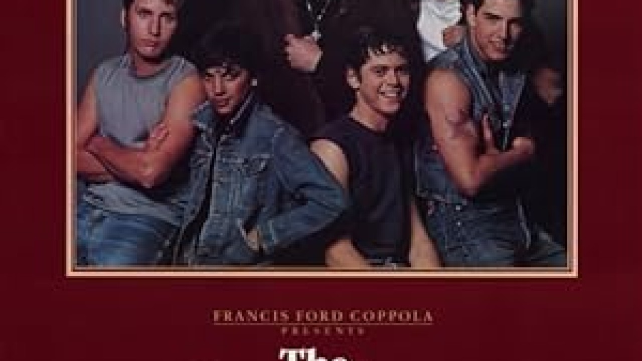 فيلم The Outsiders 1983 مترجم