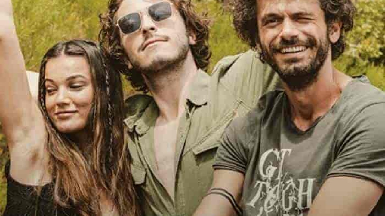 فيلم قيامة الحب Askin Kiyameti 2022 مترجم اون لاين