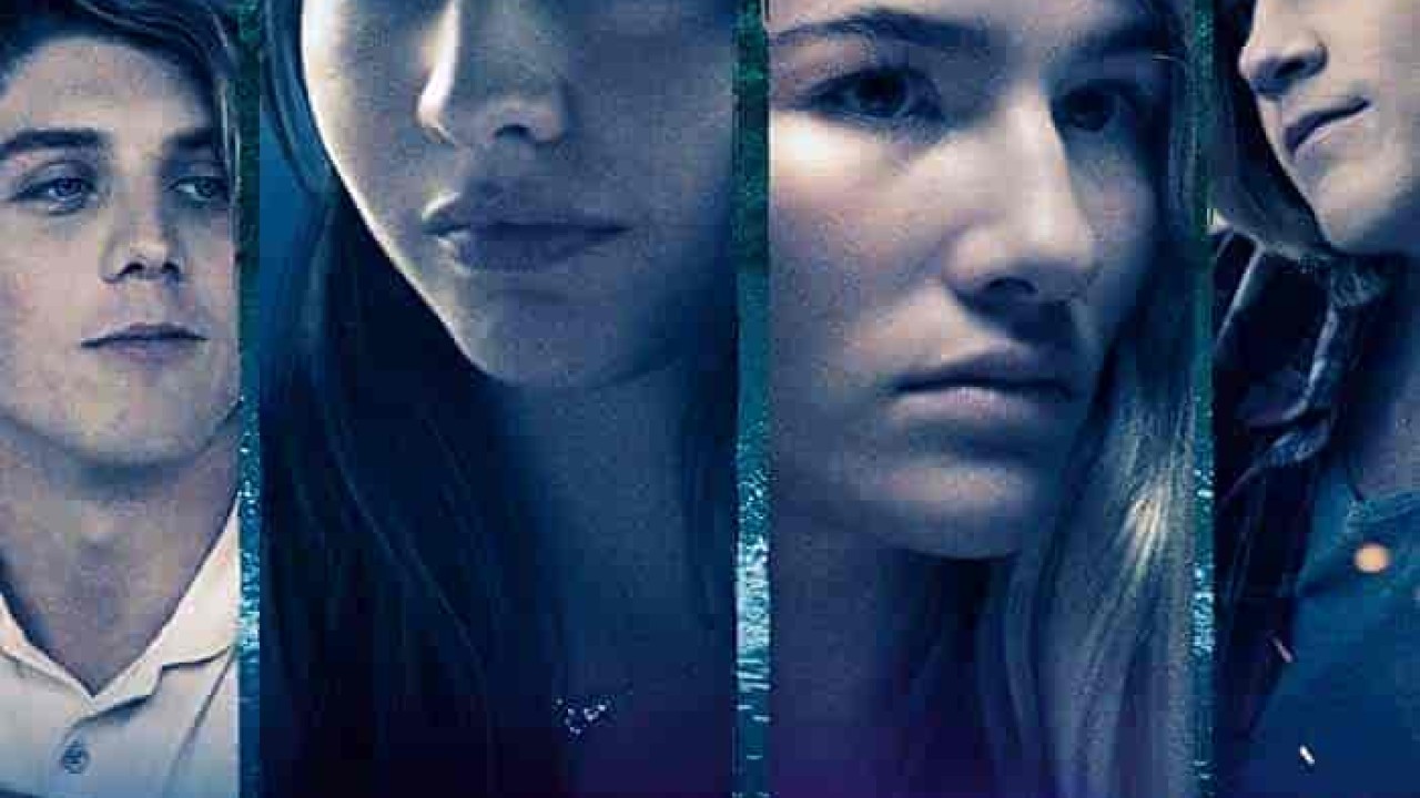 فيلم What Breaks the Ice 2020 مترجم اون لاين