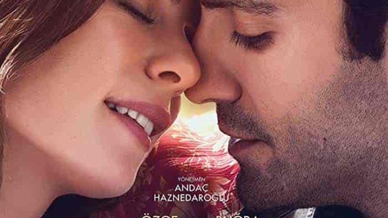 فيلم حار حلو حامض Aci Tatli Eksi 2017 مترجم اون لاين