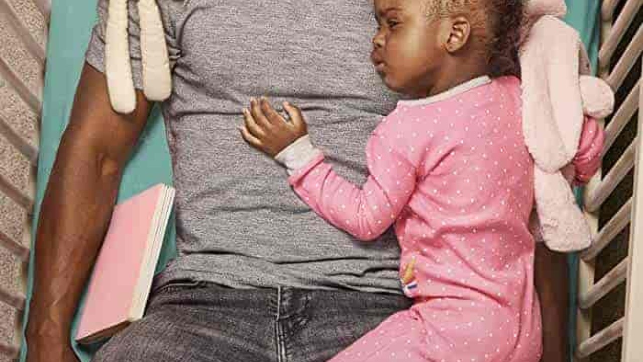 فيلم Fatherhood 2021 مترجم اون لاين